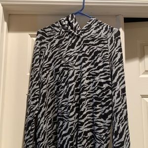 Super cute hooded sweater